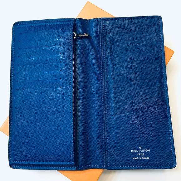 Louis Vuitton Other - GENUINE LOUIS VUITTON Bleu Taïga Brazza Wallet